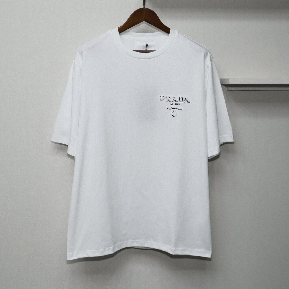 Prada three-dimensional embroidered logo short sleeves